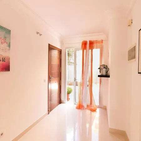 San Remo Soleado 아파트 *